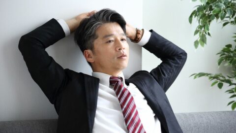 ｢40代からのモヤモヤの正体とは？｣選んでこなかった生き方”影を生きる物語”に向き合う人生の後半戦 | ライフ | 東洋経済オンライン