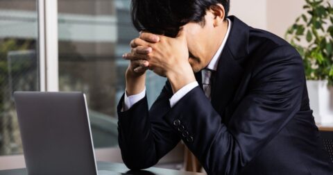 【精神科医が教える】心が限界な時に、即中止すべき3つのこと – 精神科医Tomyが教える　１秒で不安が吹き飛ぶ言葉