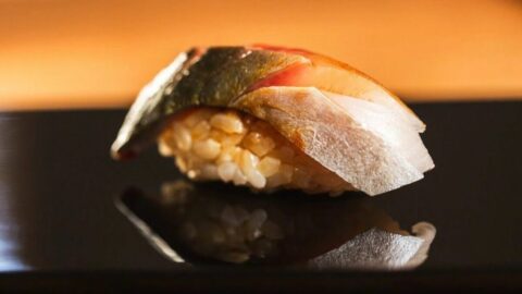 ニューヨークの高級すしは｢おまかせ｣1人20万円時代に…それでも世界の美食家が納得できる一貫の価値 | ライフ | 東洋経済オンライン