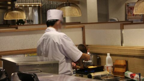 ｢15日で寿司を握り､100日で現場に立つ｣―高くても売れる｢すし銚子丸｣が､”寿司職人”の常識を破壊した驚きの育成術 | ライフ | 東洋経済オンライン