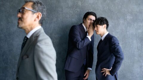 誰が言い始めたかわからず､内容の真偽が不明瞭でも…なぜか《陰口やうわさ話》が絶えない職場の｢致命的な構造｣ | キャリア・教育 | 東洋経済オンライン