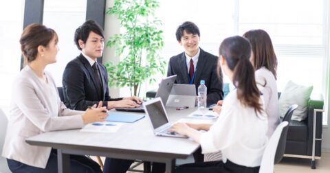 「何かと残念なリーダー」ができないこと・ワースト1 – 3000件の職場の悩みを解決したプロが教える リーダーのふるまい大全