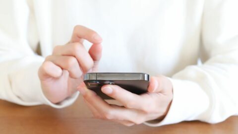 アップルが激推しする｢Siri AI｣は”ChatGPTへの対抗”ではない…　Siri AIが持つ”独自の強み”とは | ビジネス | 東洋経済オンライン