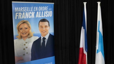 2027年のフランス大統領選､ルペン氏｢復活｣で大混戦へ､支持率首位バルデラ氏を待つ”王女熱愛”という新たな試練 | 政治・経済・投資 | 東洋経済オンライン