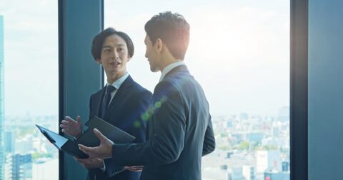 「判断力がない」リーダーの末路・ワースト1 – 3000件の職場の悩みを解決したプロが教える リーダーのふるまい大全