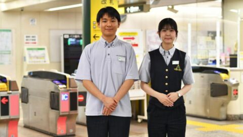 運転士｢ポロシャツ勤務OK｣変化する鉄道員のシンボル　小田急､相鉄に続き東京都交通局が制服に採用 | ビジネス | 東洋経済オンライン