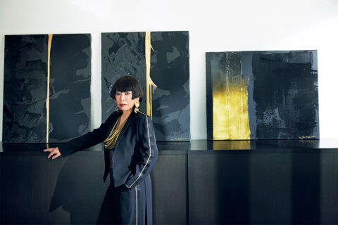 【軽井沢】コシノジュンコ氏のアート展覧会が、軽井沢「KYU KARU SALON」にて開催
