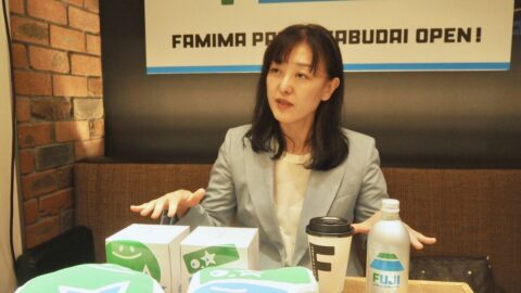 ｢ユニクロと同じものは作らない！｣ファミマ開発トップが明かす衣料品･雑貨の戦略､トップクリエイターと開く新章 | ビジネス | 東洋経済オンライン