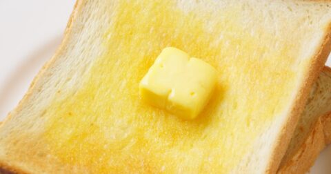 なぜ朝食はご飯よりパンなのか？ あまりに身もふたもない理由【古賀及子さん書き下ろし（1）】 – 暮らしの信じ方