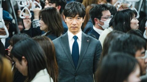 なぜ『VIVANT』は｢4話まで正体を明かさなかった｣のか､視聴率右肩上がりを生んだ”知られざる計算”　第2期は異例の2クール放送 | ライフ | 東洋経済オンライン