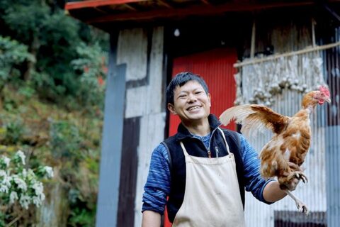 【ようこそ！俺酒場「田舎の大鵬」①】強烈な食体験を味わえる無二の”農家レストラン”。渡辺幸樹シェフが考える”妄想酒場”レシピとは――