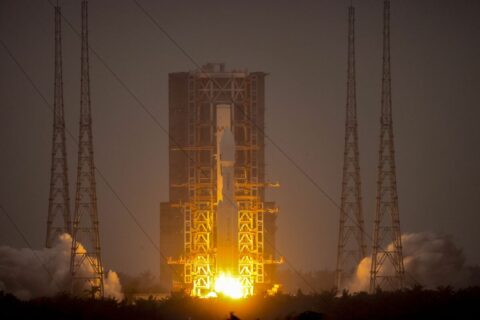 スペースXを猛追する中国ロケット勢には注意が必要だ…宇宙産業も太陽光パネルや電気自動車と同じ構図に | 政治・経済・投資 | 東洋経済オンライン