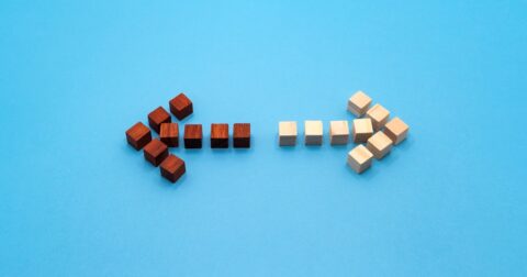 「30代で経営者」という目的から逆算したら、就活の答えが真逆になった話 – 時間最短化、成果最大化の法則