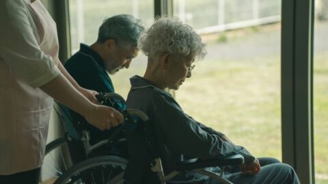 ｢2040年､社会保障が崩壊をはじめる｣70代の現役医師が警告する現役世代が背負う｢不都合な真実｣の正体 | ライフ | 東洋経済オンライン