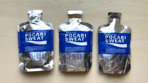 酷暑日に｢キンキンに冷やしてくれる！｣と話題…独自技術｢ポカリの飲める氷｣は､なぜ普通の冷たい飲み物より冷える？ | ビジネス | 東洋経済オンライン