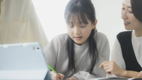 ｢地頭がいい子｣の親がしている”小さな習慣”｢伸びる子｣と｢伸び悩む子｣の家庭にある”決定的な差”は？ | キャリア・教育 | 東洋経済オンライン