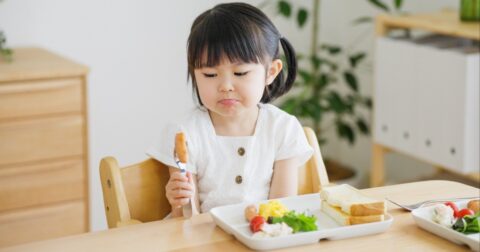 「手先が不器用な子」に親が最初に教えたいこと・ベスト1 – まいにちがたのしくなるおやくそく できるかな？