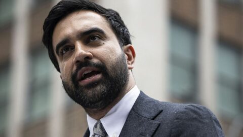 ニューヨークのマムダニ市長に続くか――アメリカ民主社会主義者｢DSA｣が歴史的勢いで中間選挙へ | 政治・経済・投資 | 東洋経済オンライン
