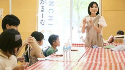 ｢UR団地｣が子どもの居場所･宿題を解決！ 涼しい集会所を無料開放､大学生による学習サポートも ｢DANCHIつながるーむ｣の凄み | ライフ | 東洋経済オンライン
