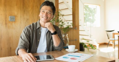 「40代でも伸びる人」の特徴 – 天才になれなかった全ての人へ 自分だけの武器が見つかる才能論