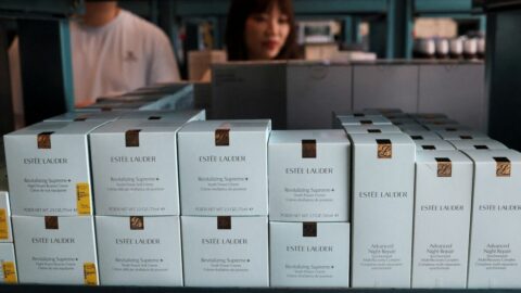 中国で高級品消費を巡る価値観が大きく変化､｢ブランドバッグ｣よりも｢スキンケア製品｣への支出が優先される背景事情 | 政治・経済・投資 | 東洋経済オンライン