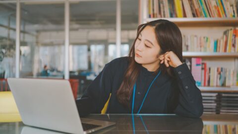 ｢初任給アップで先輩はモチベダウン｣｢Zへの配慮足りぬとAIに叱られ…｣《採用川柳･短歌》に見える”企業側の苦悩” | キャリア・教育 | 東洋経済オンライン