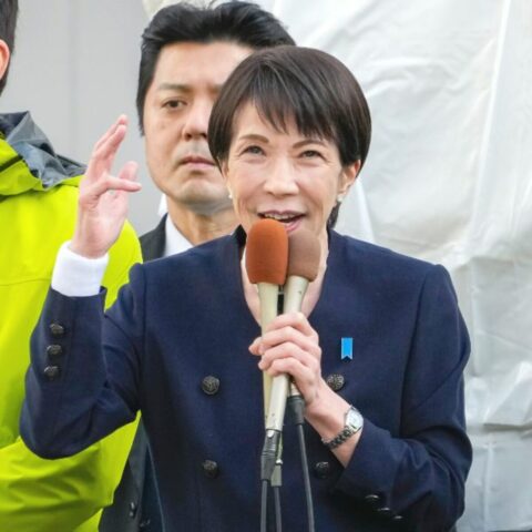 ｢国民の生命を守る｣はどこへ行った？ トランプのICC制裁にモノ申せぬ高市首相｢言動不一致｣と｢弱腰外交｣の末路 | 政治・経済・投資 | 東洋経済オンライン