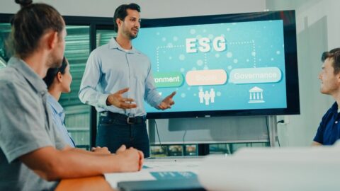 ESG投資が見落してきた｢安全保障｣の視点､地政学的リスクが顕在化する時代に求められる｢サステナブル評価の再設計｣ | ビジネス | 東洋経済オンライン