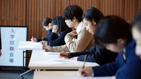 昭和･平成の常識｢センターは普通に勉強すれば取れる｣→今は絶対に無理！昭和世代は知らない令和の｢共通テストの地獄｣ | キャリア・教育 | 東洋経済オンライン