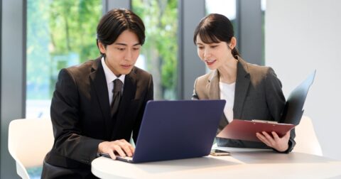 「謙虚で責任感が強い人」が、職場で無意識に招いている残念な結果 – 真面目の縛りを解く方法