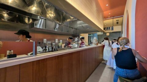 ｢麻辣湯｣はタピオカのように消えるのか…サラダ専門店までもが虎ノ門で始めた｢1280円の一杯｣でわかった《ブームの現在地》 | ビジネス | 東洋経済オンライン