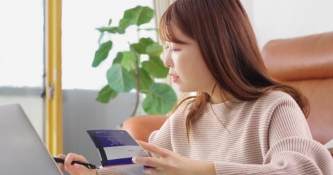 「やりたいことはあるけどお金がない」ときに思い出したい、世界一を獲った映画監督の資金調達術 – あなたにしか作れないけれど、世界に通用してしまう 脚本の教室