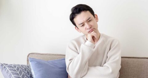 【精神科医が教える】突然むなしくなる「中年の危機」とは？ 人生後半が盛り上がる最高の習慣 – 精神科医Tomyが教える　１秒で不安が吹き飛ぶ言葉