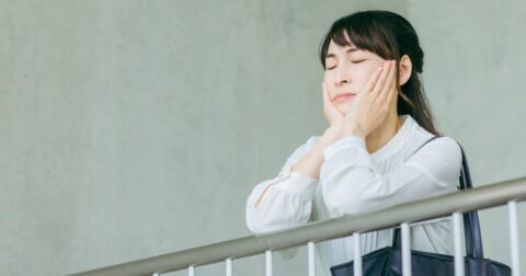 職場で「いつの間にか孤独になる人」の特徴・ワースト1 – 3000件の職場の悩みを解決したプロが教える リーダーのふるまい大全