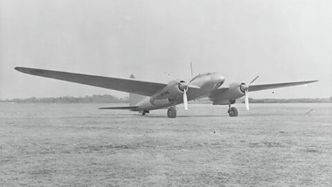 東京―NY親善飛行のために生まれた｢A-26｣､戦争で極秘訪独機に転じた数奇な運命 | ライフ | 東洋経済オンライン