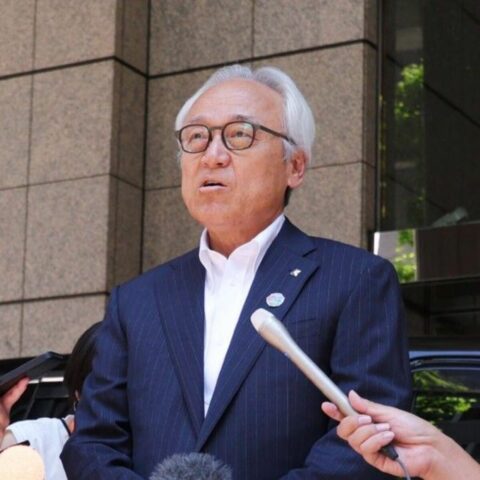 福岡発のスキャンダルが中央政界に飛び火… 与野党入り乱れる大混戦で政権中枢が恐れる｢選挙の高市｣イメージの崩壊 | 政治・経済・投資 | 東洋経済オンライン