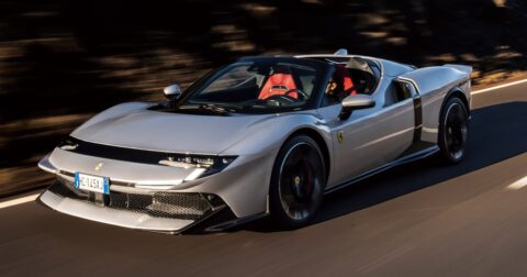 フェラーリ 849テスタロッサ「562万円上乗せ」でもスパイダーを選ぶべき理由 – CAR and DRIVER 注目カー・ファイル