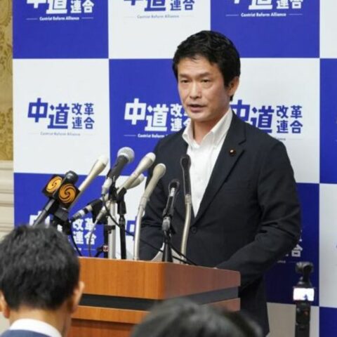 行き着く先は”流れ解散”？ 解体→統一会派結成へ舵を切った｢中道｣勢力を待ち受ける茫漠たる”いばら道”の現実 | 政治・経済・投資 | 東洋経済オンライン