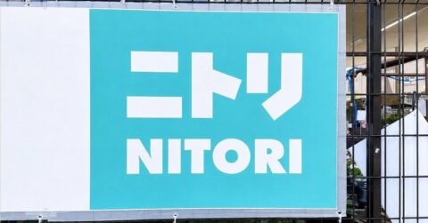 いつものメイク道具がまるっと入った！ニトリの「おしゃれ大容量ポーチ」ガバッと大きく開いて使いやすい！《購入レビュー》 – これ、買ってよかった！