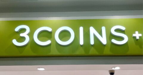 【3COINS】もう手放せない…！7秒でしまえる「おしゃれエコバッグ」荷物が4kgも入れられて頼りになる！《購入レビュー》 – これ、買ってよかった！