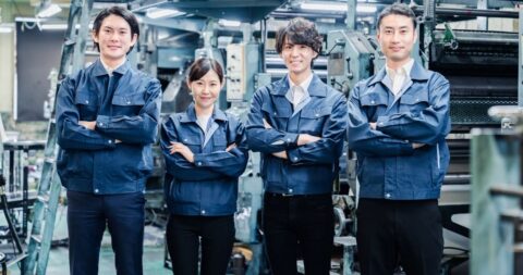 「給与も役割も自分たちで決める」赤字から5期連続黒字になった老舗メーカーの大胆改革 – ニュースな本