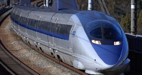 「こだまが横浜駅を発車して…」の違和感に気づける？ネットの嘘を見抜く3つの方法 – ニュースな本