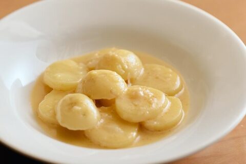 【じゃがいもレジェンド・レシピ】まろやかな酸味と芳醇なバターの香りが生み出す至高のバランス。「オー ギャマン ド トキオ」のポテトの温菜