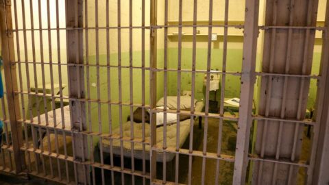 刑務所の民営化に｢プライベート･エクイティ｣ファンドが群がる理由　受刑者の｢家族の絆｣と｢最後の1セント｣を絞り取る | 政治・経済・投資 | 東洋経済オンライン