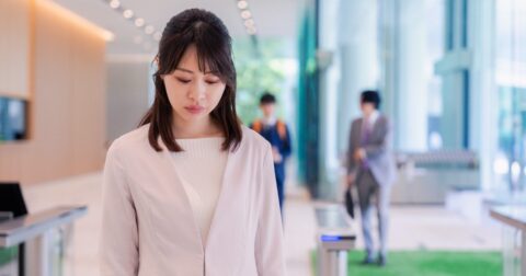 あなたの違和感は正しい。「いい上司なのに部下が辞める」職場で起きていること – 組織の違和感 結局、リーダーは何を変えればいいのか？
