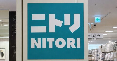 リビングがスッキリ片付いた…！ニトリの“おしゃれ収納バスケット”全部屋に置きたいくらい優秀！「家のいたるところで使ってます」「もう一個購入したい」《購入レビュー》 – これ、買ってよかった！