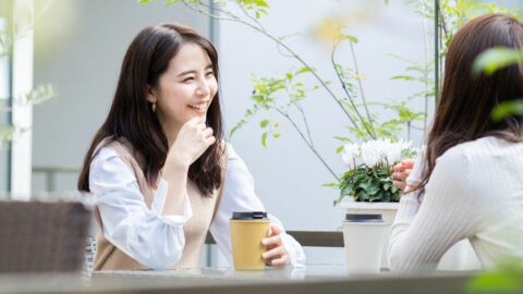“なぜか話しかけやすい人”が行っている丁寧で豊かな｢非言語表現｣と相手の心を閉ざしてしまう｢9つのNGな聞き方｣ | ライフ | 東洋経済オンライン