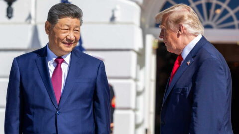成果なき｢破格の厚遇｣､中国の圧力と歴史捏造に取り込まれたトランプ外交が中国の対日｢新型軍国主義｣批判を助長させる | 政治・経済・投資 | 東洋経済オンライン