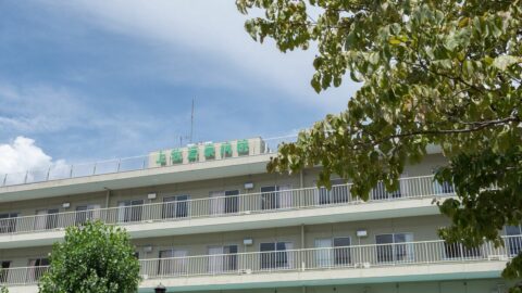 松岡修造も利用､群馬｢温泉病院｣の今…国の方針転換で収益･利用者減も《自己負担120円の温泉プール》を守り続ける訳 | ライフ | 東洋経済オンライン