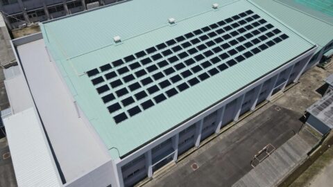期待のペロブスカイト太陽電池､積水化学の開発者が語る商用化の道筋､｢2030年度以降大規模生産し､ビジネスとして自立｣ | ビジネス | 東洋経済オンライン